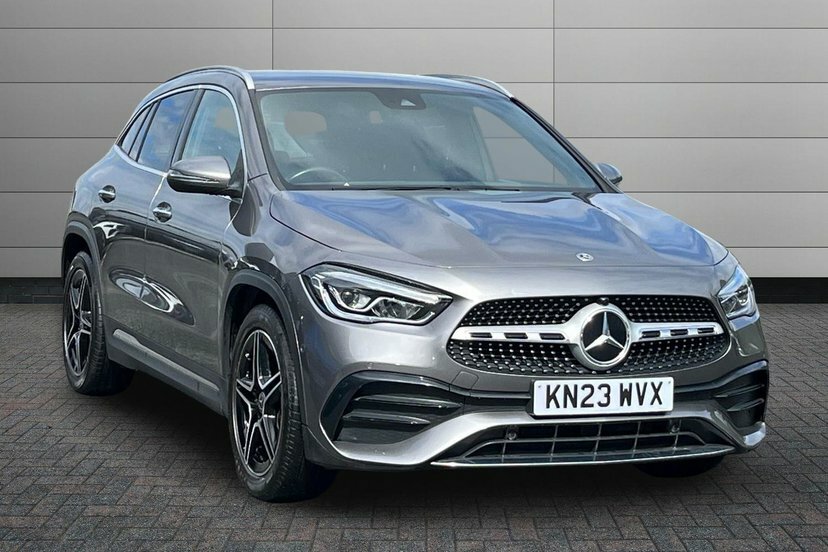 Mercedes-Benz GLA Class Gla200 Amg Line Premium Grey