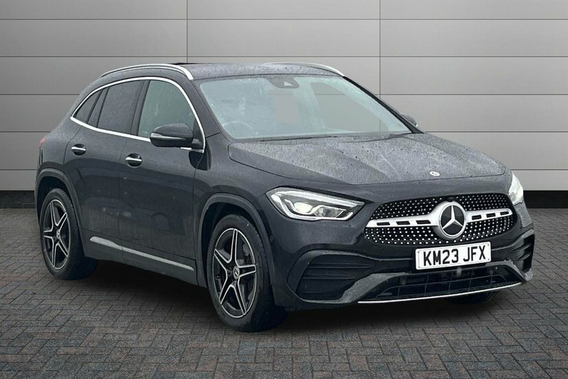 Mercedes-Benz GLA Class 1.3 Gla200 Amg Line Premium Suv 7G-dc Black