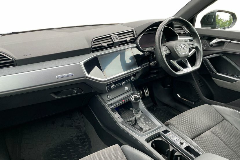 Audi Q3 2.0 Tfsi 45 Vorsprung Suv S Tronic Quat YG69WBU Black #2