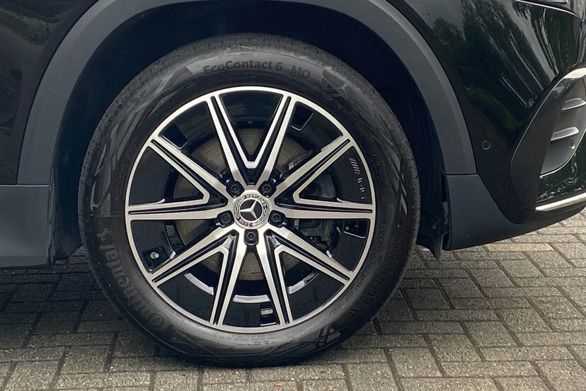 Mercedes-Benz EQB Eqb 350 66.5Kwh Amg Line Executive WF24SZT Black #4
