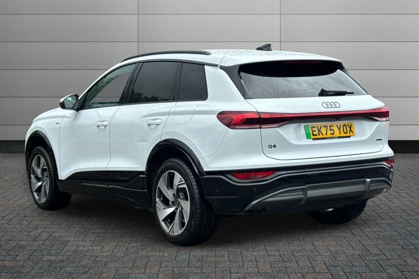 Audi Q6 E-Tron 100Kwh S Line Suv Quattro 388 P EK75YOX White #3