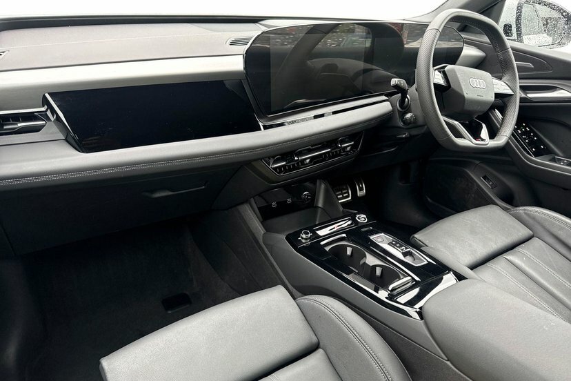 Audi Q6 E-Tron 100Kwh S Line Suv Quattro 388 P EK75YOX White #2