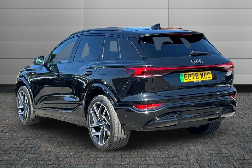 Audi Q6 E-Tron 100Kwh Black Edition Suv Quattro EO26WCC Black #3