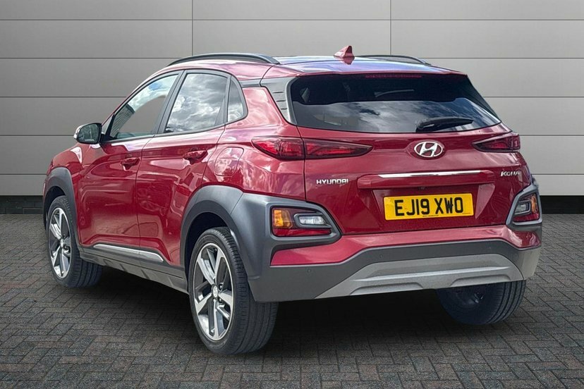 Hyundai Kona 1.0 T-gdi Premium Suv 120 Ps EJ19XWO Red #3