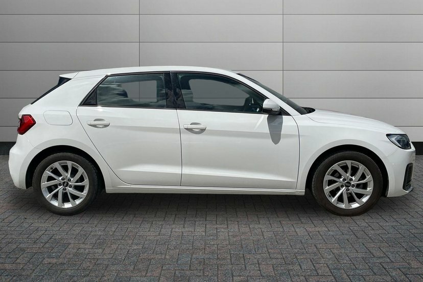Audi A1 1.0 Tfsi 25 Sport Sportback 95 WD23SNV White #4