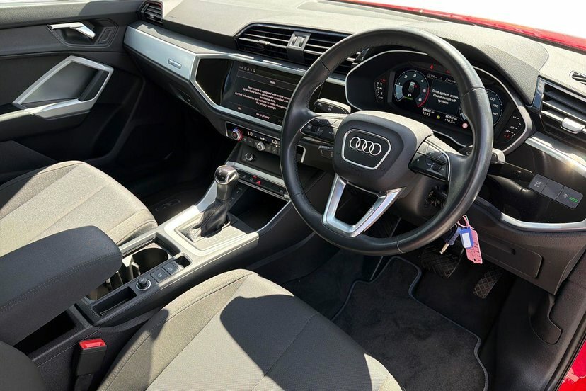 Audi Q3 2.0 Tdi 35 Technik Suv S Tronic 150 Ps SC22WFO Red #6