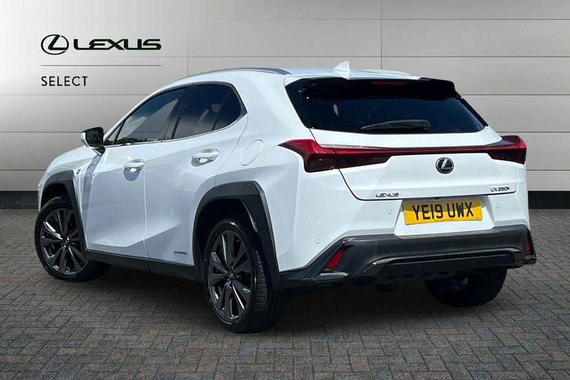 Lexus UX 2.0 250H F Sport Suv Hybrid E-cvt E-fou YE19UWX White #3