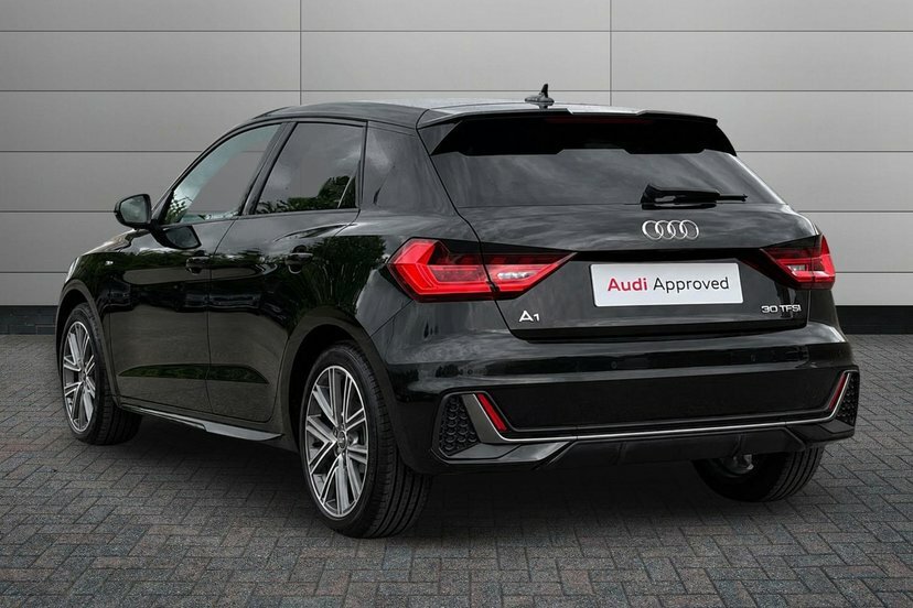 Audi A1 1.0 Tfsi 30 S Line Sportback S Tronic EN75JJY White #3