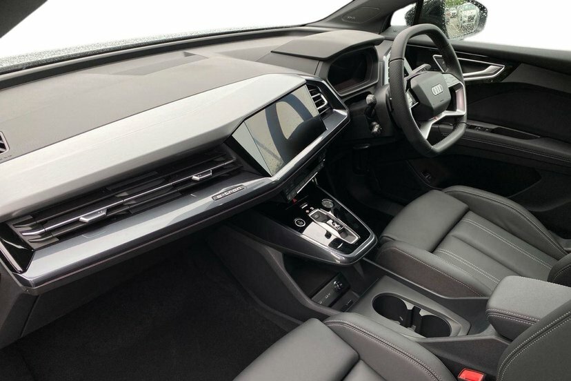 Audi Q4 E Tron 45 Black Edition Suv 82Kwh 286 EJ26HNZ Grey #2