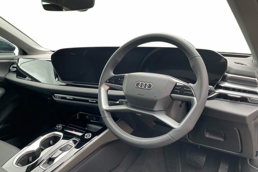 Audi A6 Avant 2.0 E-hybrid 25.9Kwh Sport Estate Plug- VK26TXD Blue #5