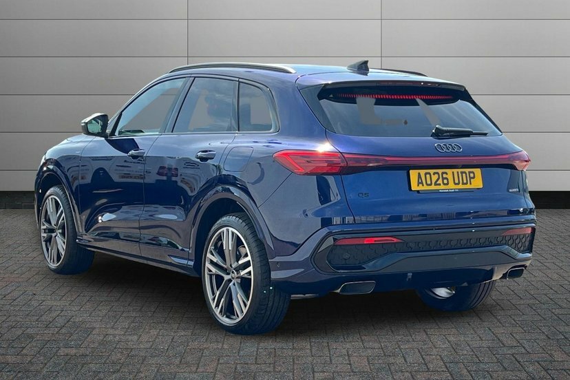 Audi Q5 2.0 E-hybrid 25.9Kwh Sport Suv Plug-in Blue #3