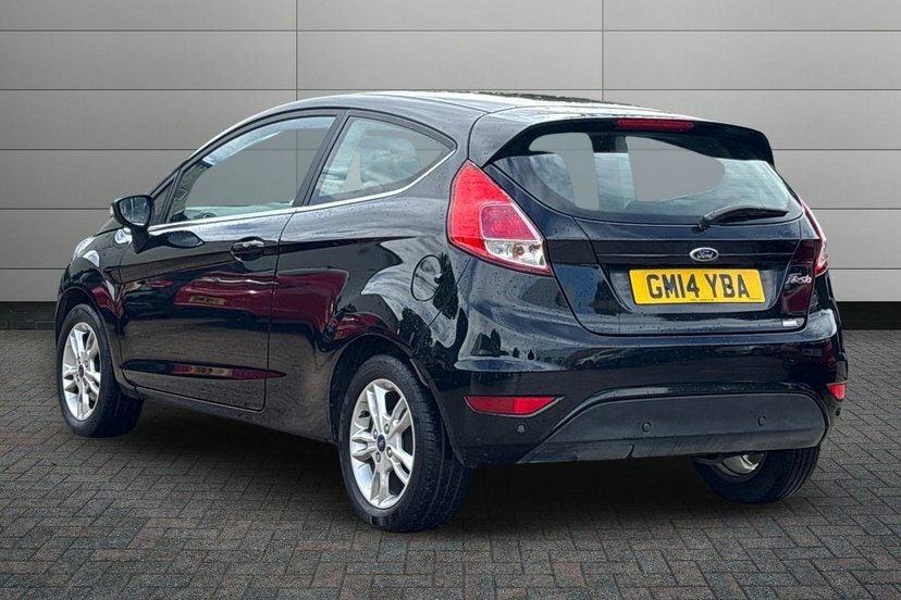Ford Fiesta 1.25 Zetec Hatchback Euro 5 82 GM14YBA Black #3