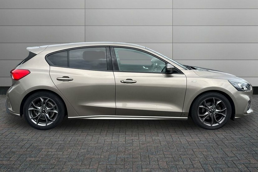 Ford Focus 1.0T Ecoboost St-line Hatchback OY69OTX Silver #4