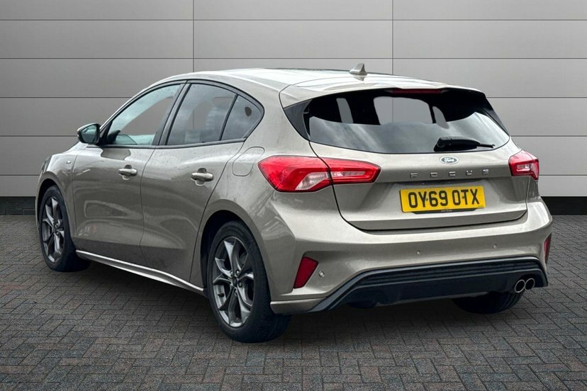 Ford Focus 1.0T Ecoboost St-line Hatchback OY69OTX Silver #3