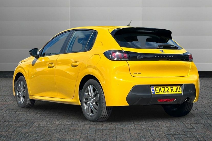 Peugeot 208 1.2 Puretech Active Premium Hatchback E EK22RJU Yellow #3