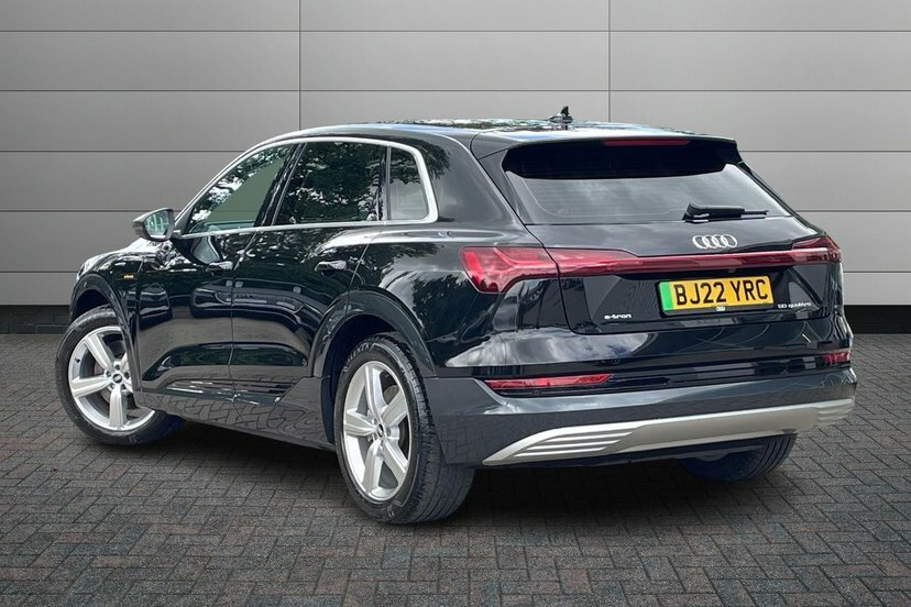Audi E-tron 50 Technik Suv Quattro 71.2Kwh BJ22YRC Black #3