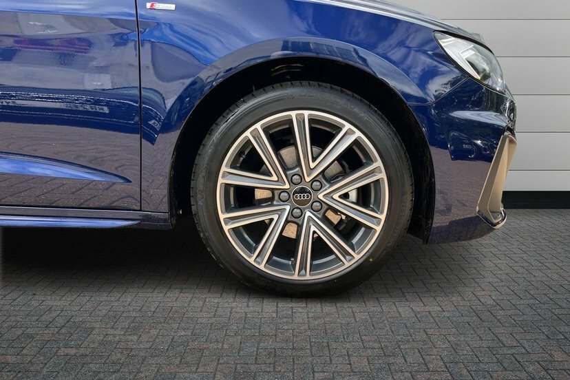 Audi A1 1.0 Tfsi 30 S Line Sportback S Tronic LS26VLR Blue #5