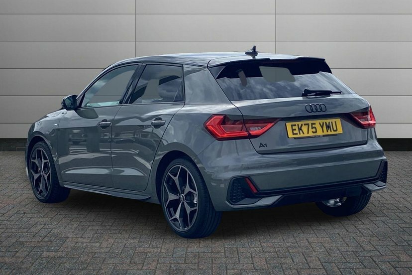 Audi A1 1.0 Tfsi 30 Black Edition Sportback S T EK75YMU Grey #3