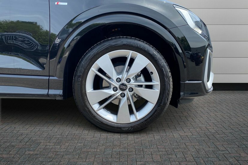 Audi Q2 1.5 Tfsi Cod 35 S Line Suv S Tronic 15 WP75OET Black #5