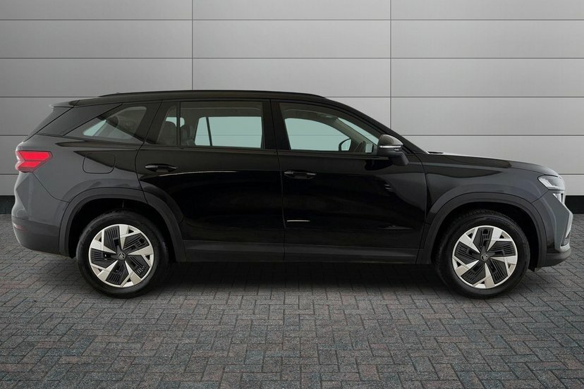 Skoda Kodiaq 2.0 Tdi Se Suv Dsg 7 Seat 150 Ps DG75EOZ Black #4