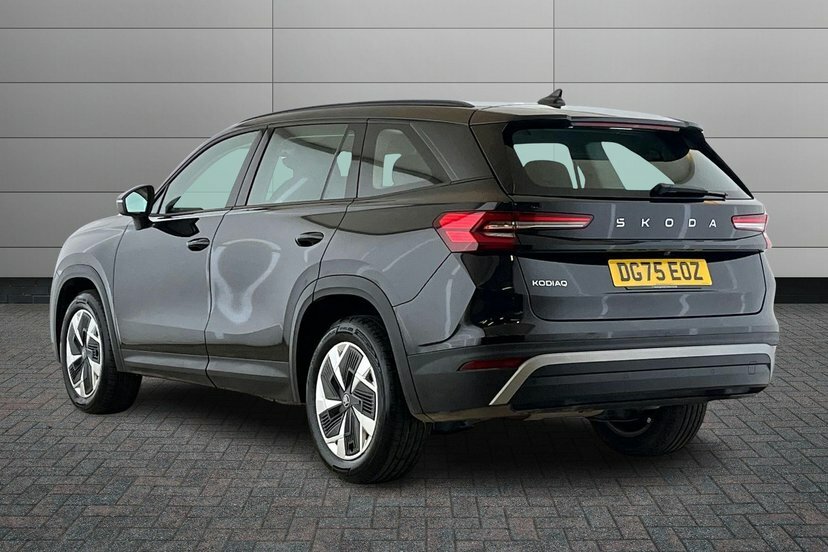 Skoda Kodiaq 2.0 Tdi Se Suv Dsg 7 Seat 150 Ps DG75EOZ Black #3