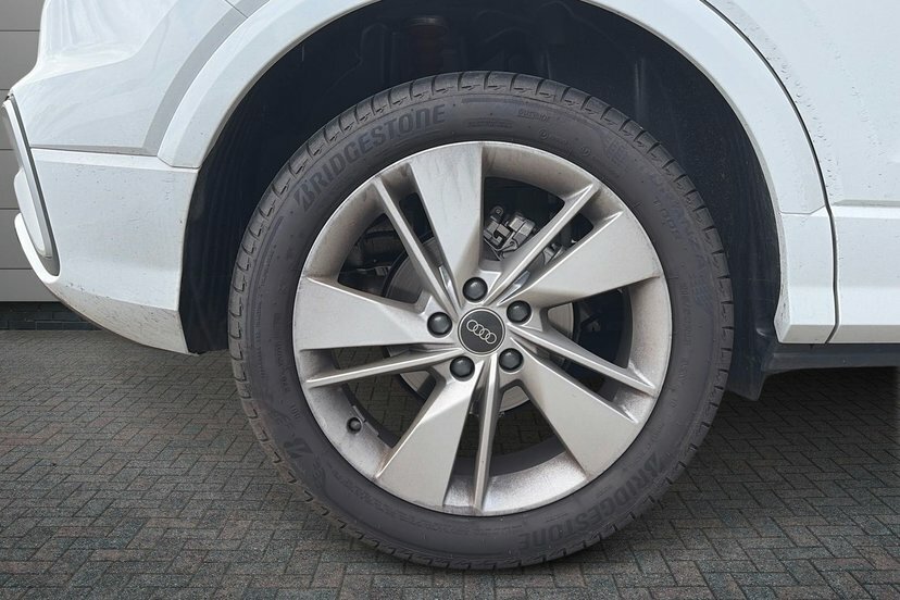 Audi Q2 1.5 Tfsi Cod 35 S Line Suv 150 White #5