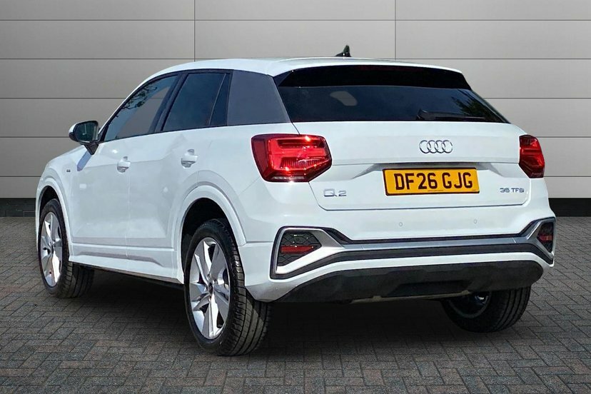 Audi Q2 1.5 Tfsi Cod 35 S Line Suv 150 White #4