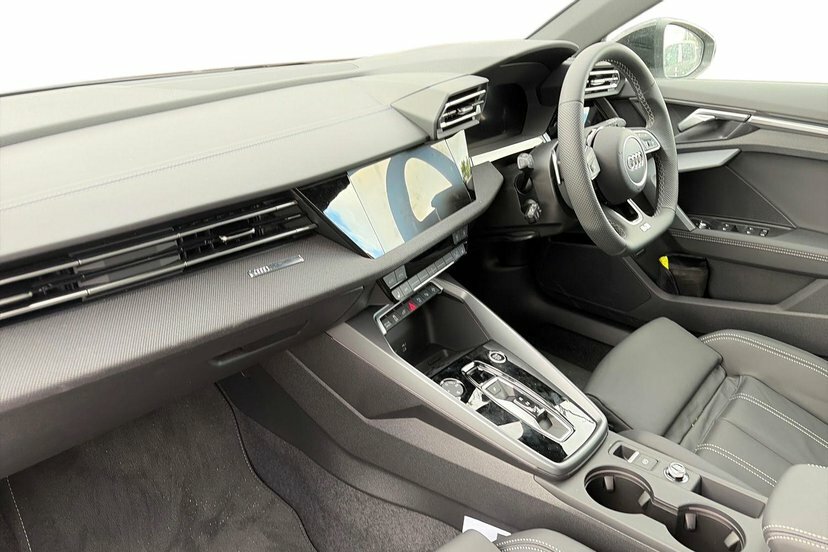Audi A3 1.5 Tfsie Black Edition Sportback Plug- DF26GDA White #2