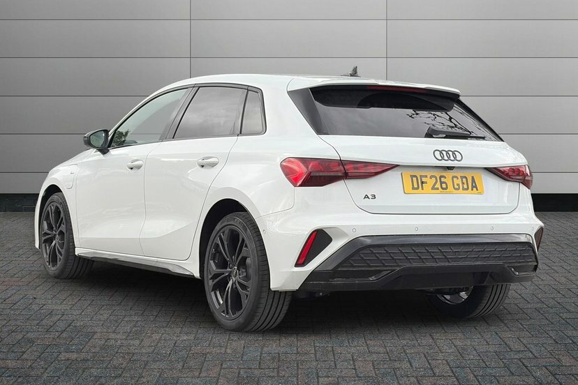 Audi A3 1.5 Tfsie Black Edition Sportback Plug- DF26GDA White #3