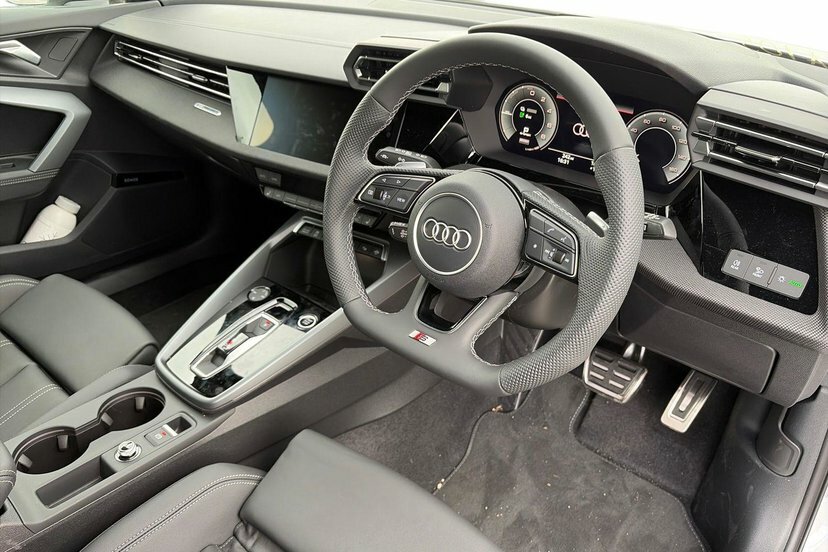 Audi A3 1.5 Tfsie Black Edition Sportback Plug- DF26GDA White #6