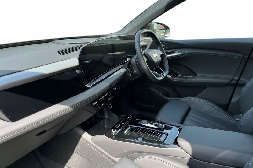 Audi Q6 E-Tron 100Kwh S Line Suv Quattro 388 P Black #2