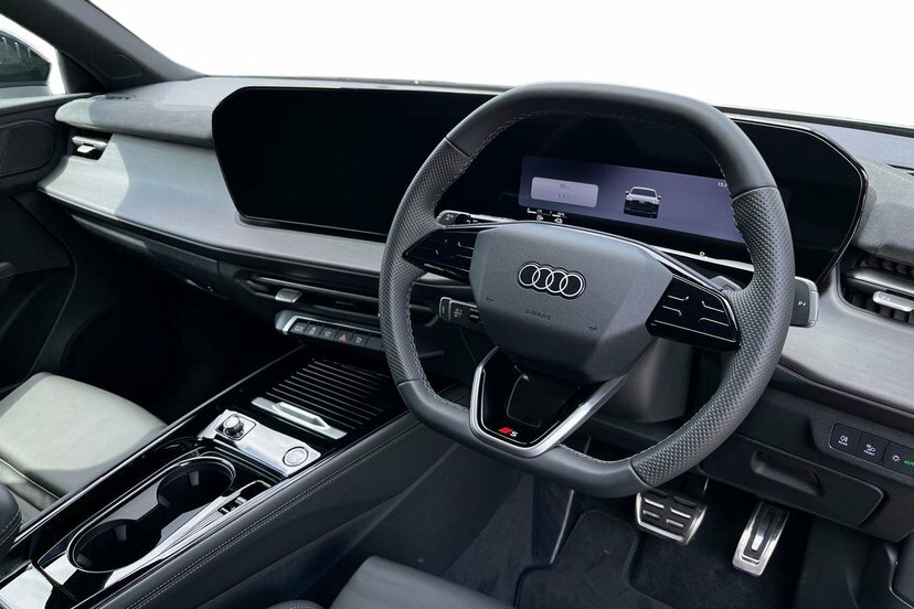 Audi Q3 1.5 E-hybrid Launch Edition Sportback P Green #6