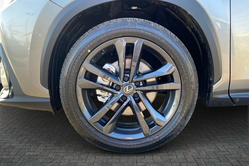 Lexus NX 2.5 350H Premium Plus Suv Hybrid E-cvt RV26XPS Silver #5