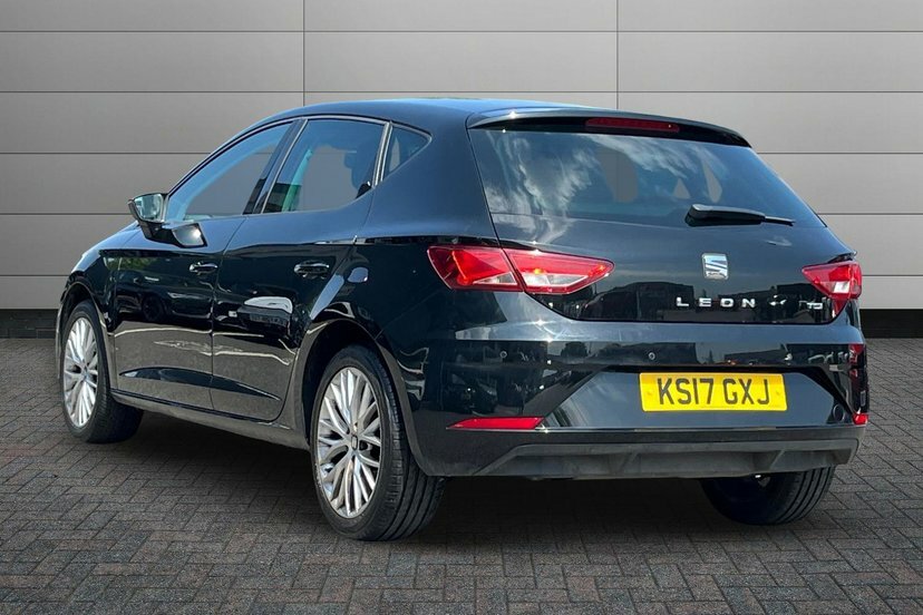 Seat Leon 1.2 Tsi Se Dynamic Technology Hatchback Black #3