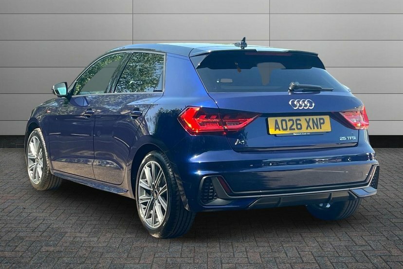 Audi A1 1.0 Tfsi 25 S Line Sportback S Tronic AO26XNP Blue #3