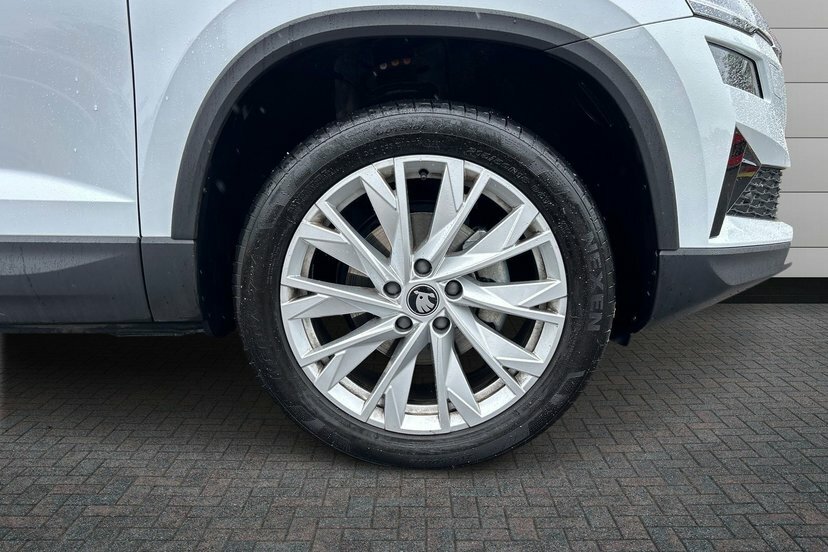 Skoda Karoq 1.0 Tsi Se L Edition Suv 116 Ps EF75RJY White #5