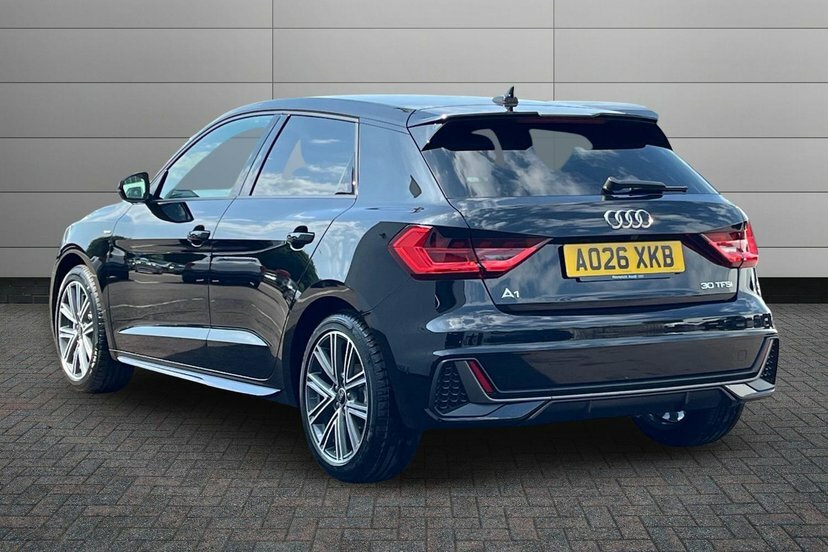 Audi A1 1.0 Tfsi 30 S Line Sportback S Tronic AO26XKB Black #3