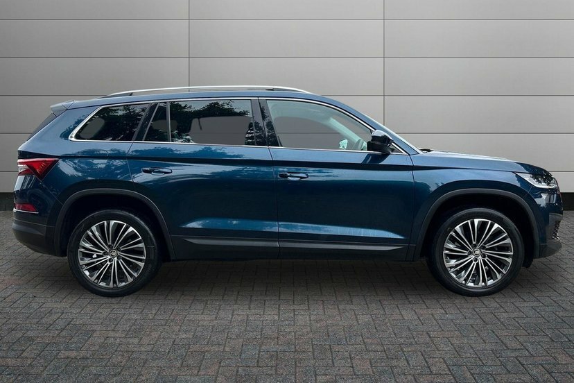 Skoda Kodiaq 1.5 Tsi Act Se L Executive Suv Dsg 7 S VN23SEO Blue #4