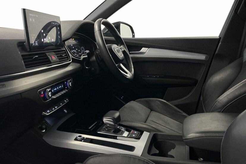 Audi Q5 2.0 Tfsie 50 S Line Suv Plug-in Hybrid LO72OVU Black #2