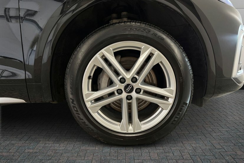 Audi Q5 2.0 Tfsie 50 S Line Suv Plug-in Hybrid LO72OVU Black #5