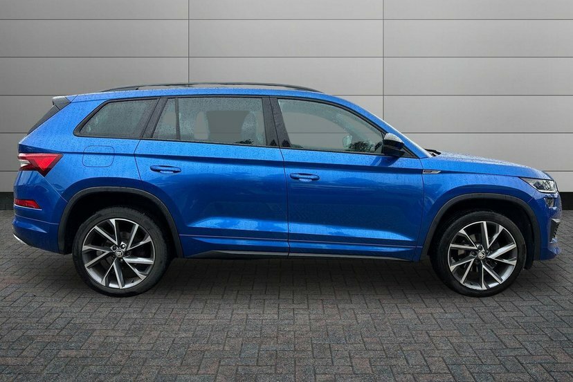 Skoda Kodiaq 1.5 Tsi Act Sportline Suv Dsg 7 Seat PN23WDT Blue #4