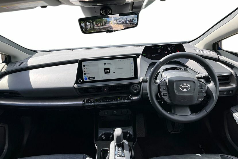 Toyota Prius 2.0 13.6Kwh Excel Hatchback Plug-in Hyb GL75NTF Blue #6