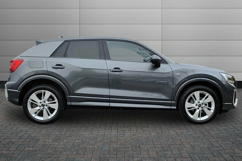Audi Q2 1.5 Tfsi Cod 35 S Line Suv S Tronic 15 DF26LXE Grey #4