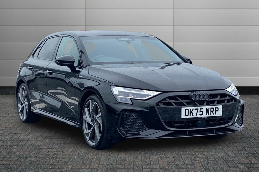 Audi A3 1.5 Tfsi Black Edition Sportback S Tron Black