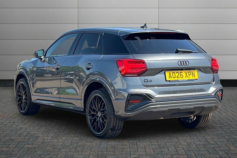 Audi Q2 1.5 Tfsi Cod 35 Black Edition Suv S Tro AO26XPN Grey #3