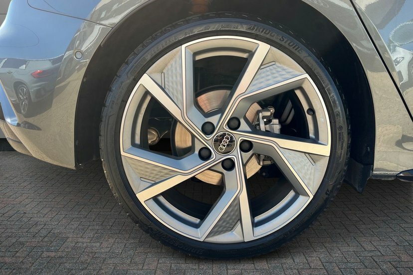 Audi A3 1.5 Tfsi Black Edition Sportback S Tron EO26OCR Grey #5