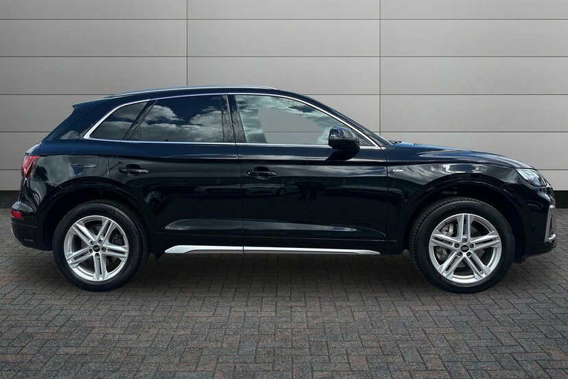 Audi Q5 2.0 Tdi 40 S Line Suv S Tronic Quattro SF74ZPS Black #4