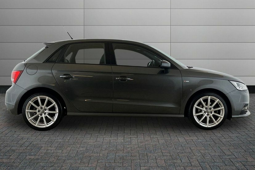 Audi A1 1.6 Tdi S Line Sportback S Tronic 116 Grey #4
