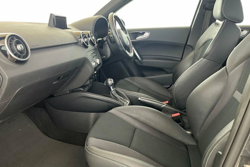 Audi A1 1.6 Tdi S Line Sportback S Tronic 116 Grey #2