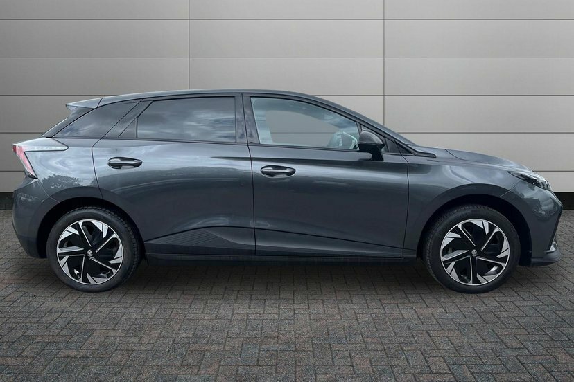 MG MG4 64Kwh Trophy Long Range Hatchback Aut LJ73ALC Grey #4